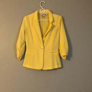 Yellow blazer